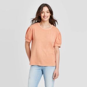 Women’s puff sleeve shirt-L